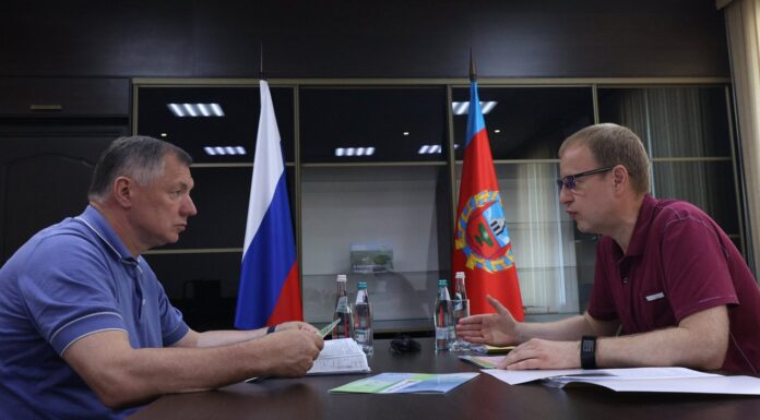 Состоялась рабочая встреча Губернатора Алтайского края Виктора Томенко и заместителя Председателя Правительства Марата Хуснуллина