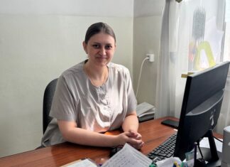 Герои дня в белых халатах